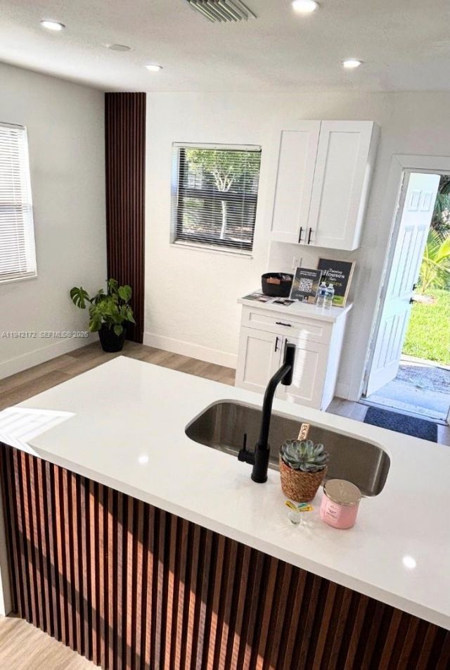 1613 NW 12th St, Fort Lauderdale, FL 33311 Photo