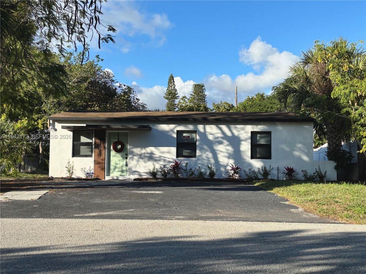 1613 NW 12th St, Fort Lauderdale, FL 33311 Photo