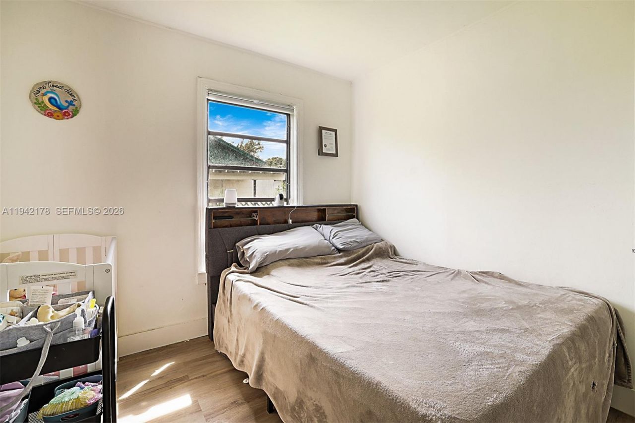 3021 Avenue J, Riviera Beach, FL 33404 Photo