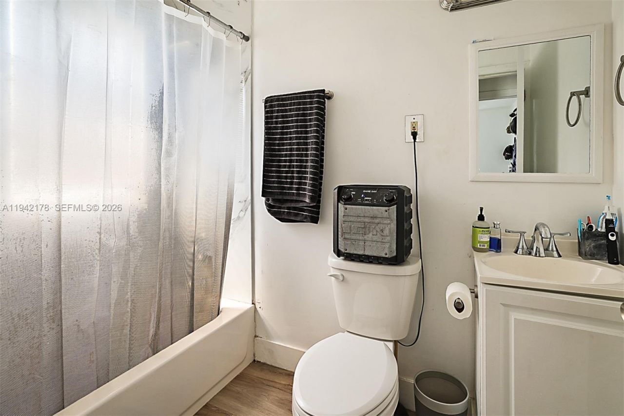 3021 Avenue J, Riviera Beach, FL 33404 Photo