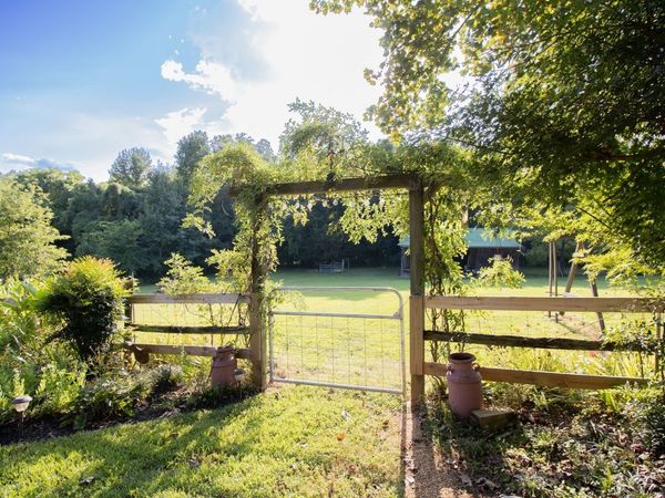 366 Guill Rd, Mount Juliet, TN 37122