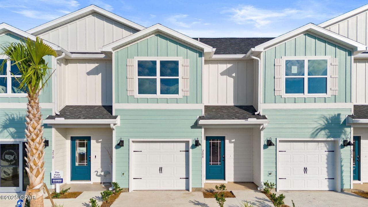 268 Phillips Bluff Avenue, Panama City Beach, FL 32407 Main Photo