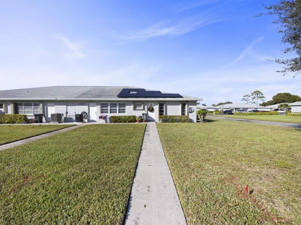 14604 Canalview Drive, Unit B, Delray Beach, FL 33484