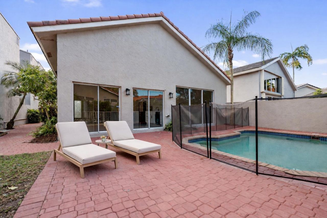 17277 Hampton Boulevard, Boca Raton, FL 33496 Photo