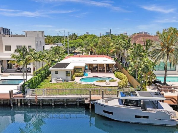 12900 N Bayshore Dr, North Miami, FL 33181