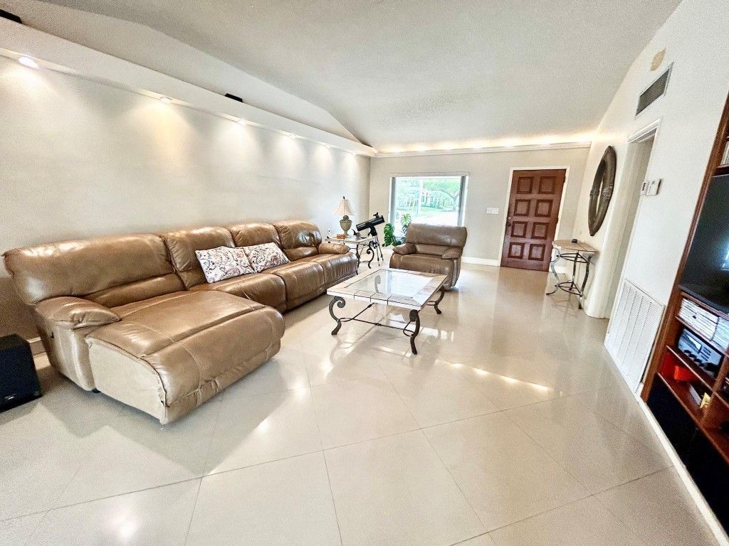 12900 N Bayshore Dr, North Miami, FL 33181 Photo