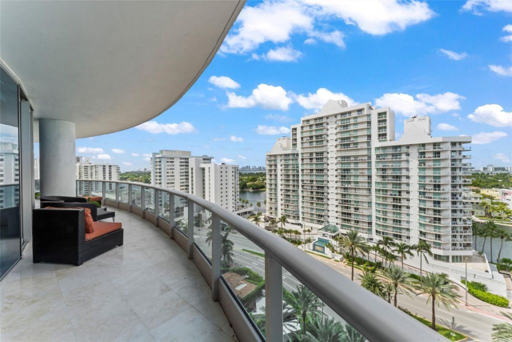 5959 Collins Avenue, Unit 1201, Miami Beach, FL 33140 Photo