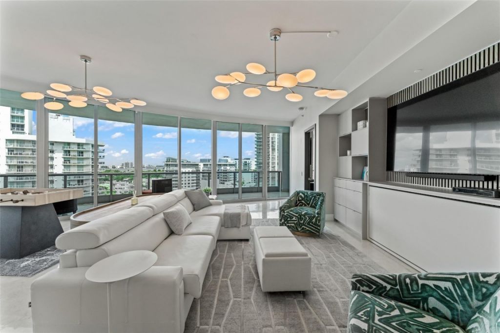 5959 Collins Avenue, Unit 1201, Miami Beach, FL 33140 Photo