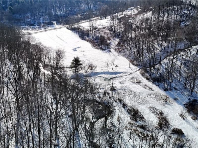 6030 Atkinson Creek Road SE, Tippecanoe, OH 44699 Photo 3