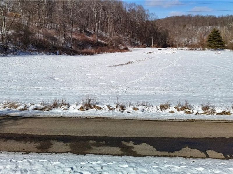 6030 Atkinson Creek Road SE, Tippecanoe, OH 44699 Photo 4