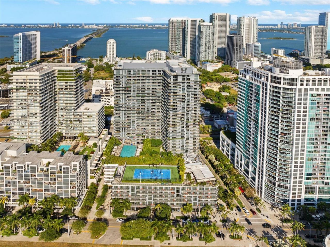121 NE 34th St, Unit 1008, Miami, FL 33137 Photo