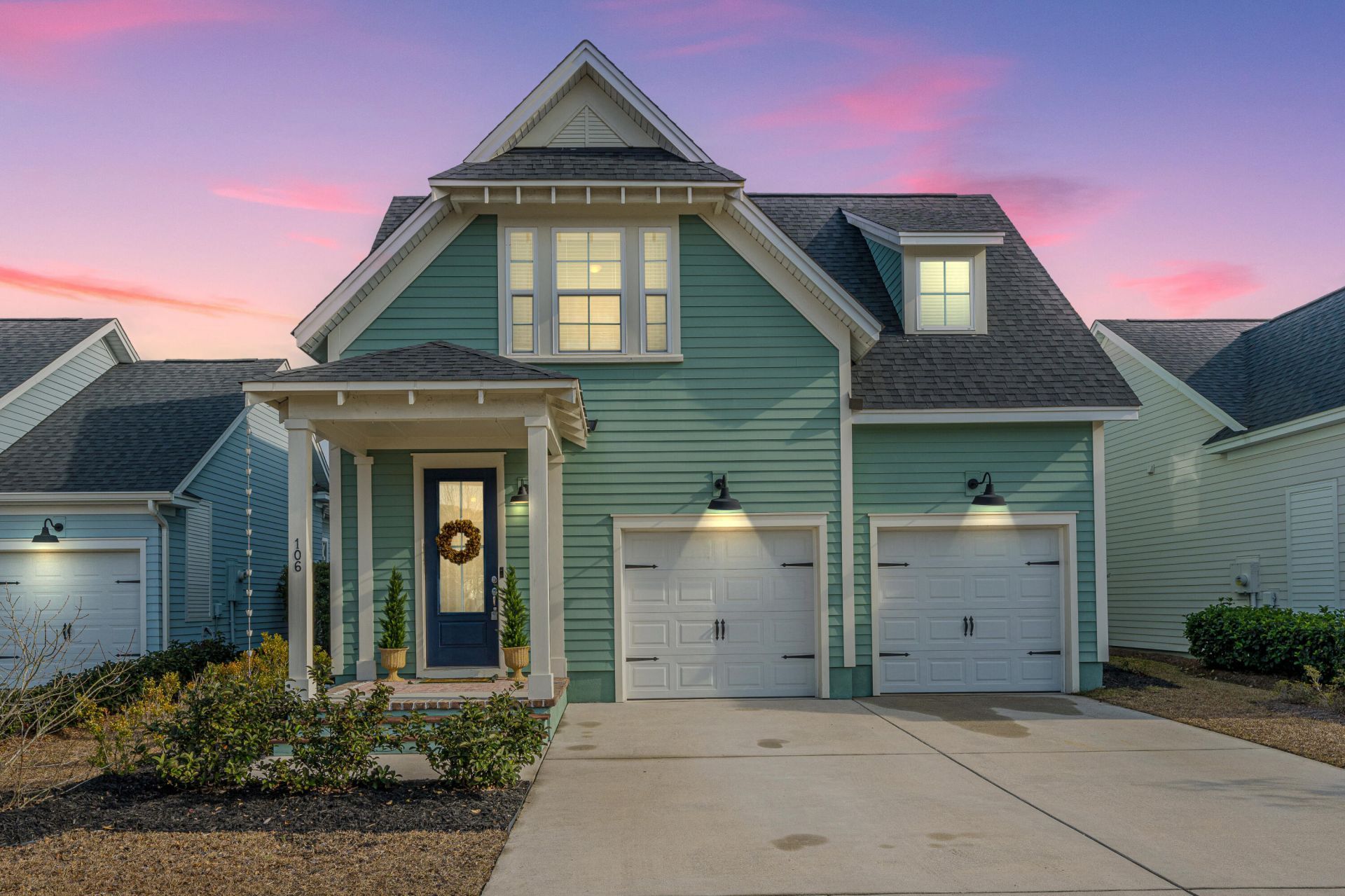 106 True Blue Loop Photo 11
