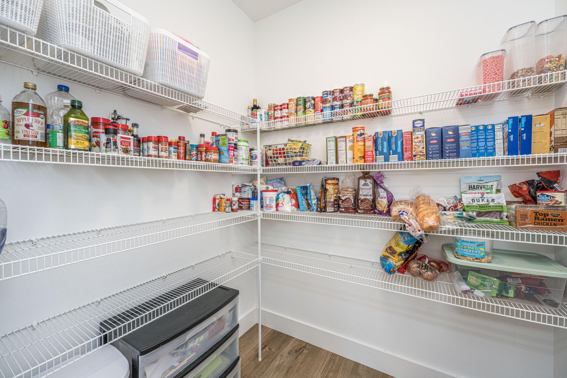 106 True Blue Loop Photo 18