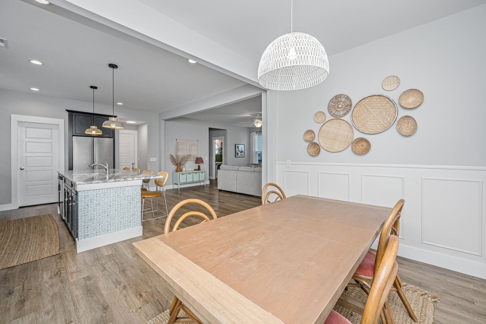106 True Blue Loop Photo 21