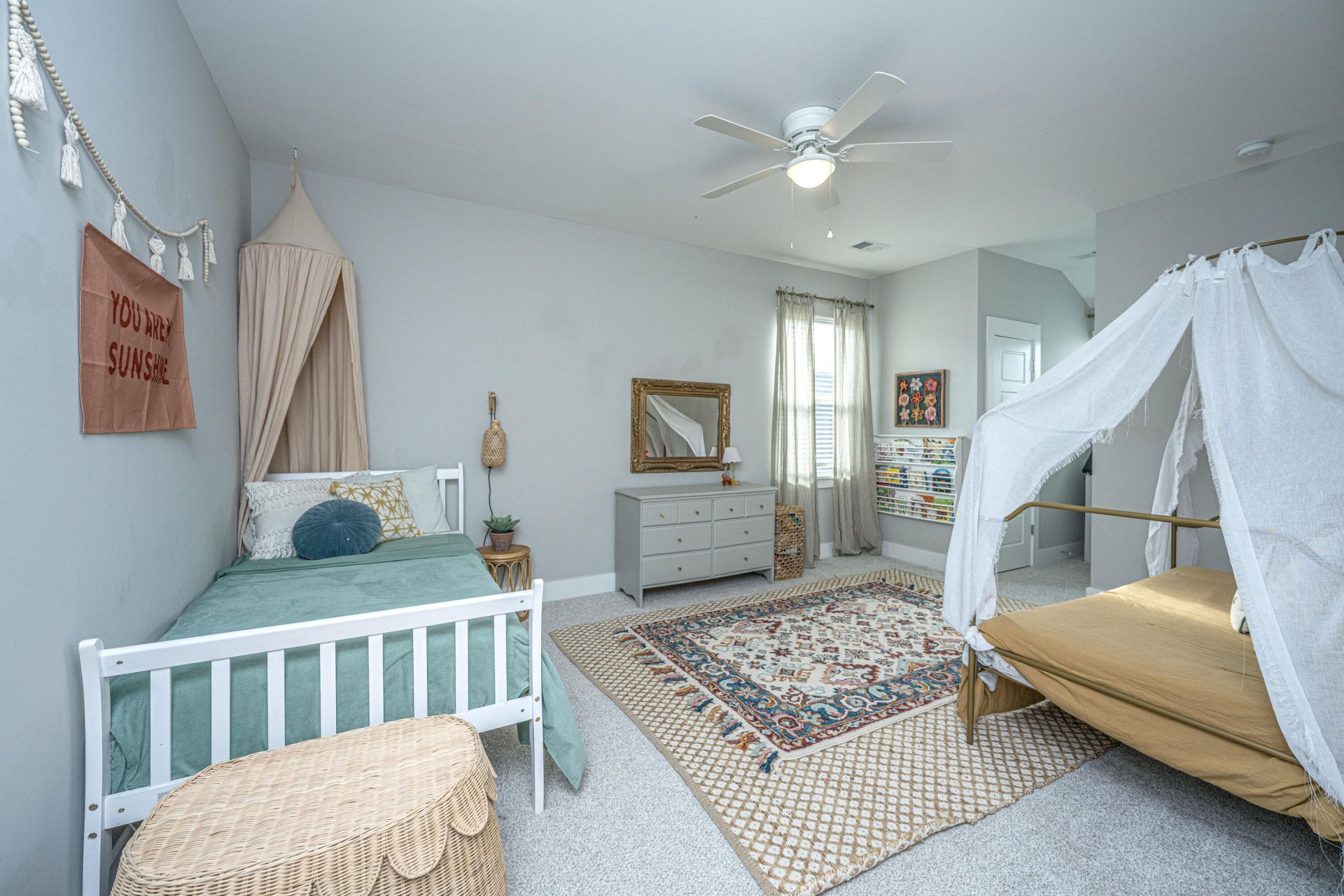 106 True Blue Loop Photo 28