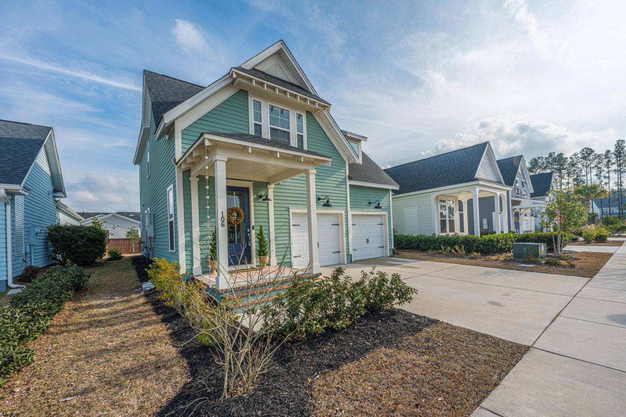 106 True Blue Loop Photo 38