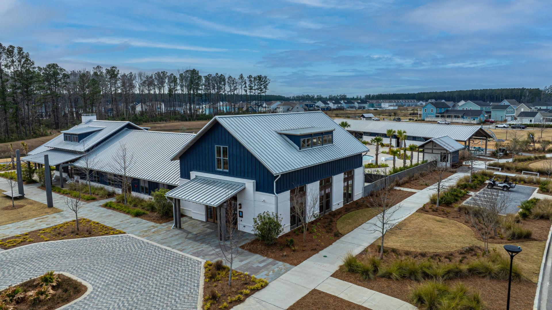 106 True Blue Loop Photo 43