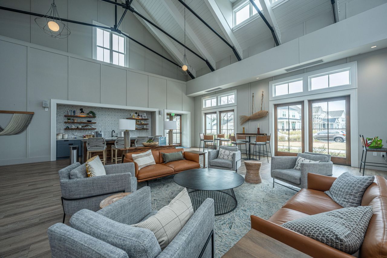 106 True Blue Loop Photo 48