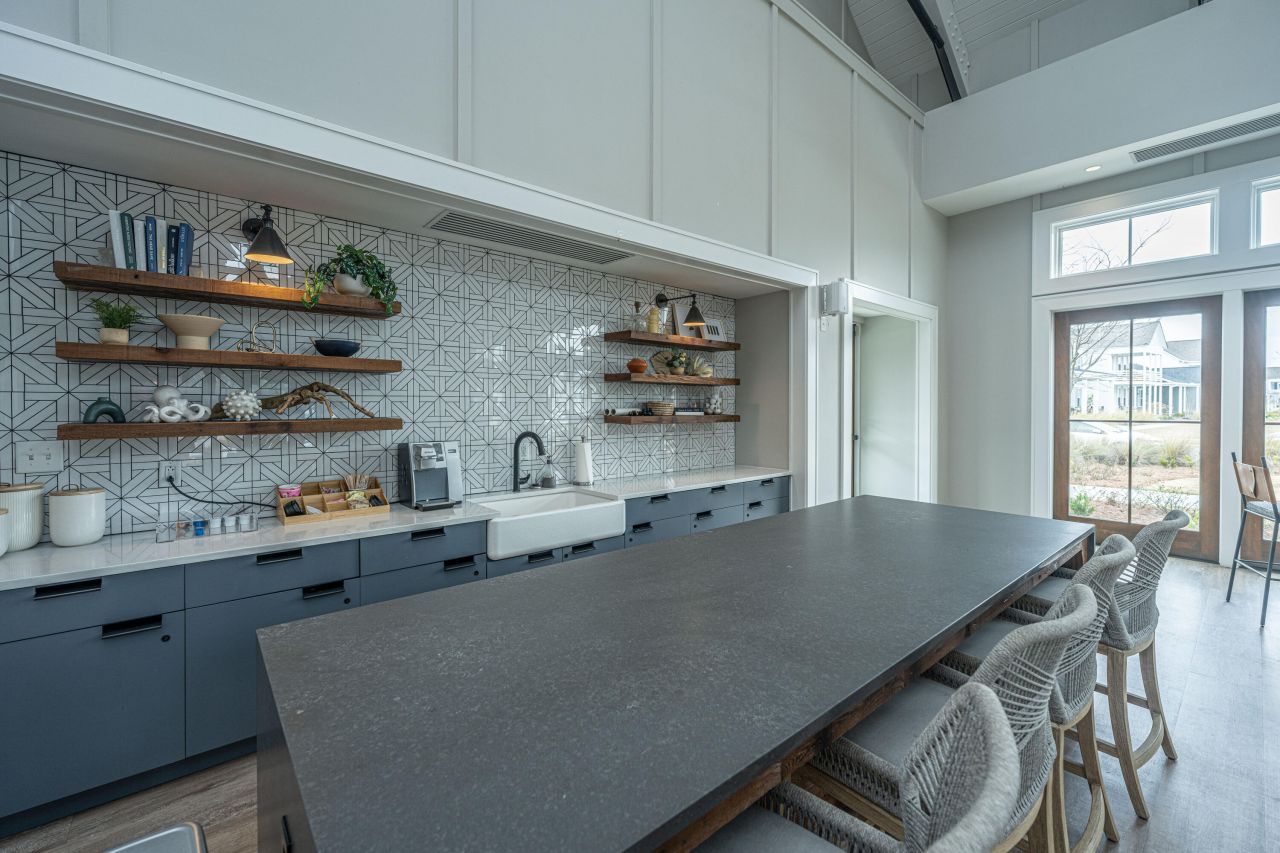 106 True Blue Loop Photo 49