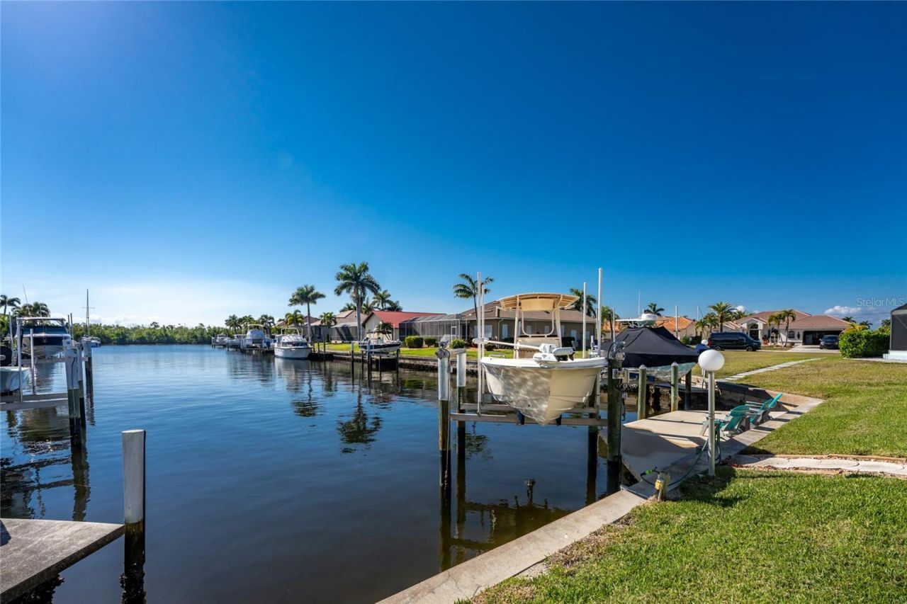 2611 Ryan Boulevard, Punta Gorda, FL 33950 Photo