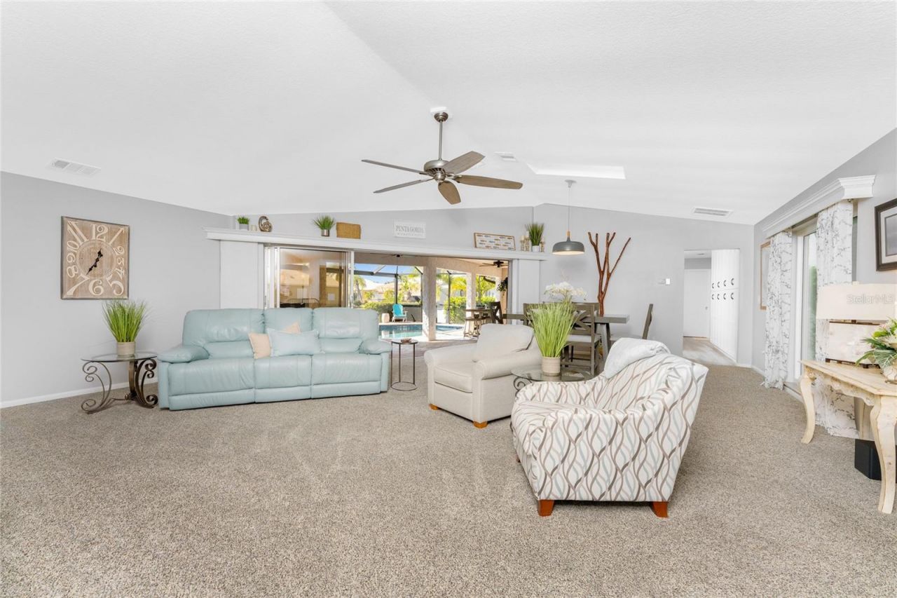 2611 Ryan Boulevard, Punta Gorda, FL 33950 Photo