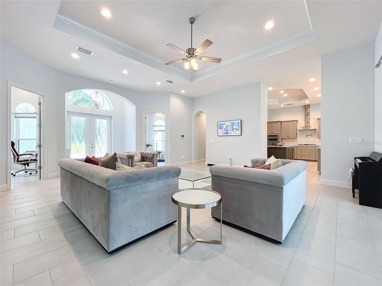 20404 Wolf Springs Court, Clermont, FL 34715 Photo