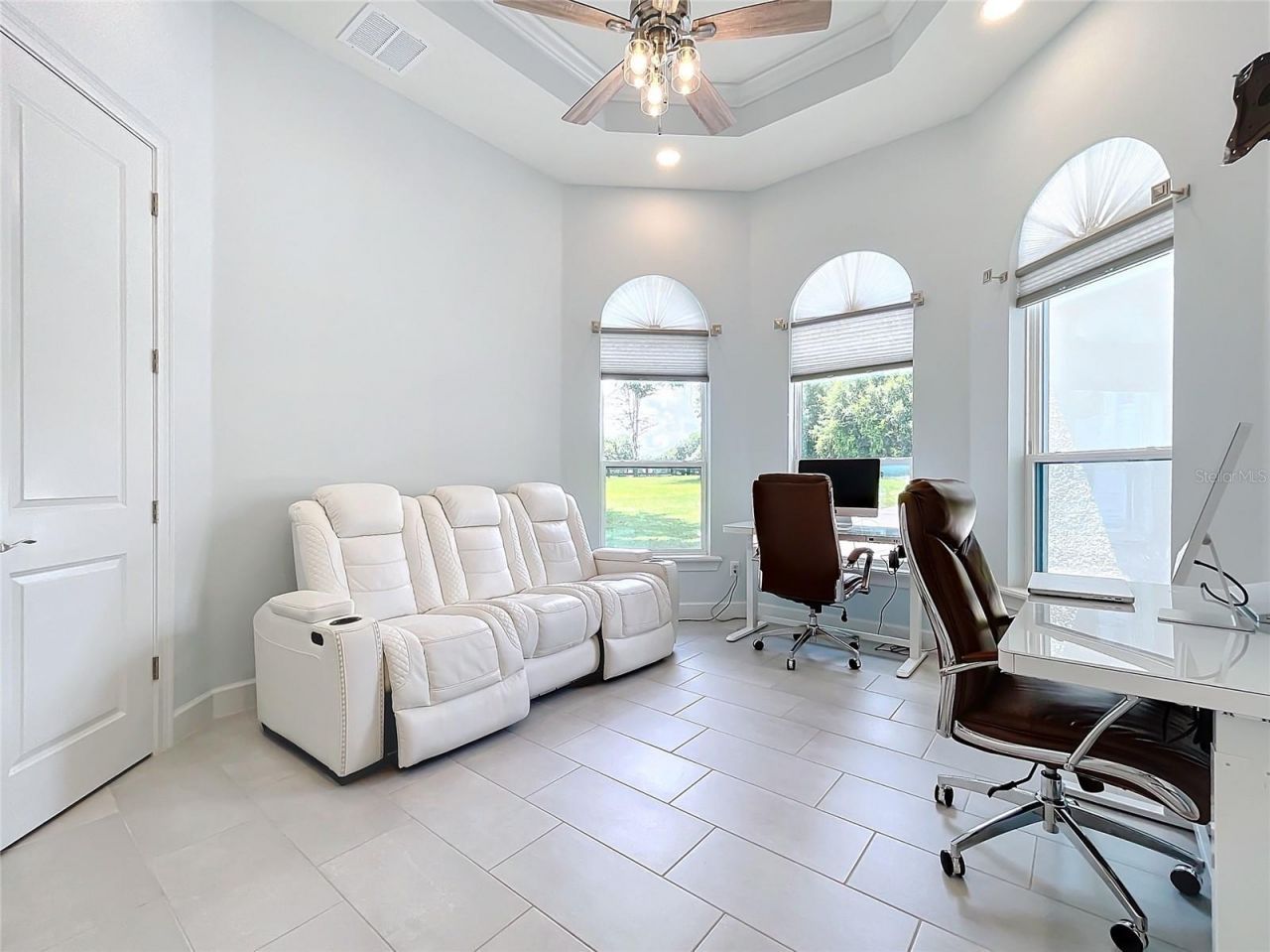 20404 Wolf Springs Court, Clermont, FL 34715 Photo