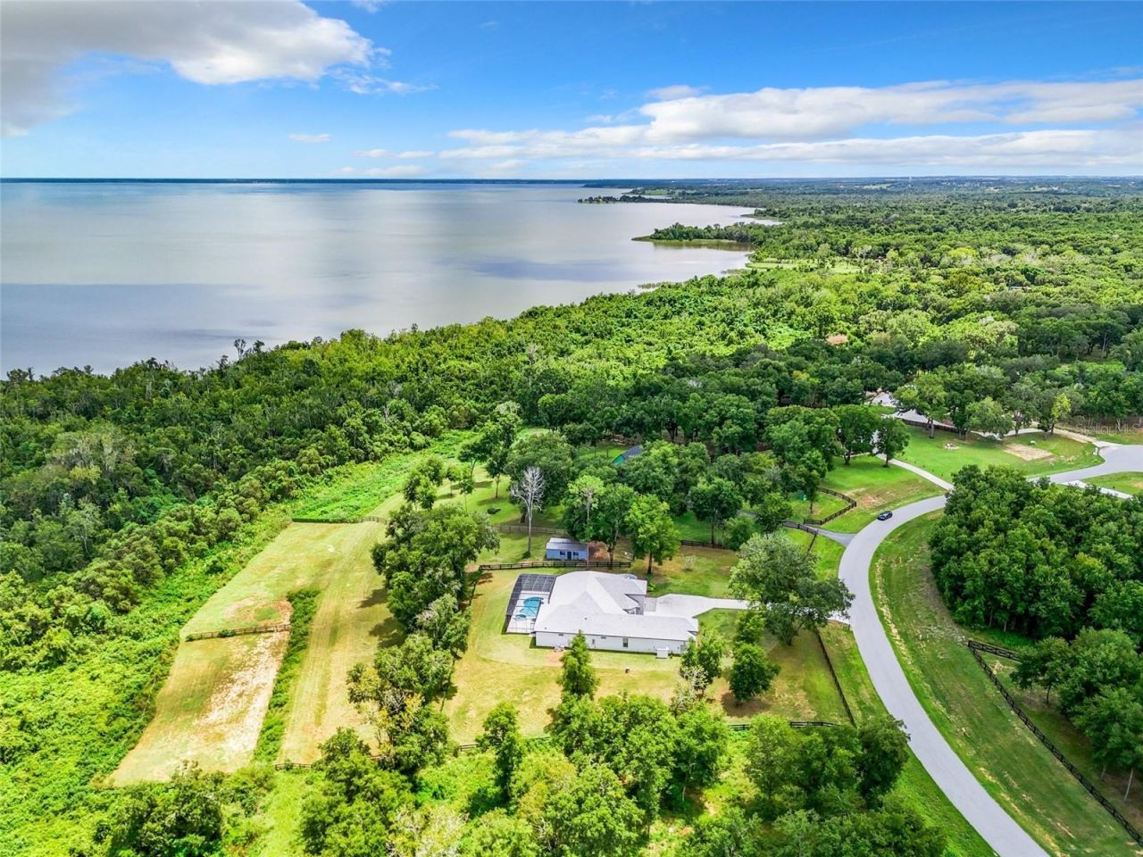 20404 Wolf Springs Court, Clermont, FL 34715 Photo