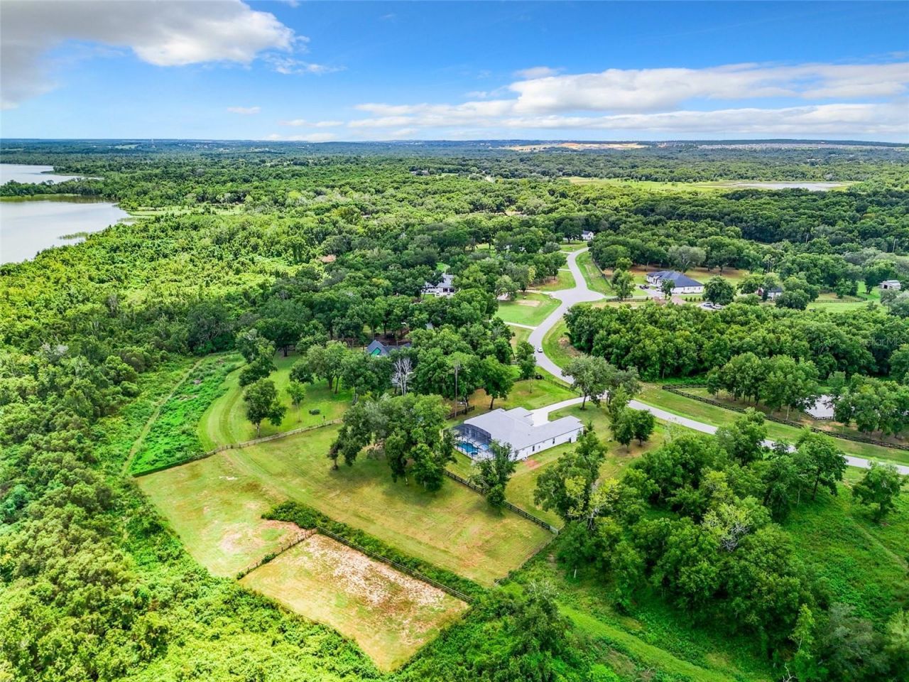 20404 Wolf Springs Court, Clermont, FL 34715 Photo