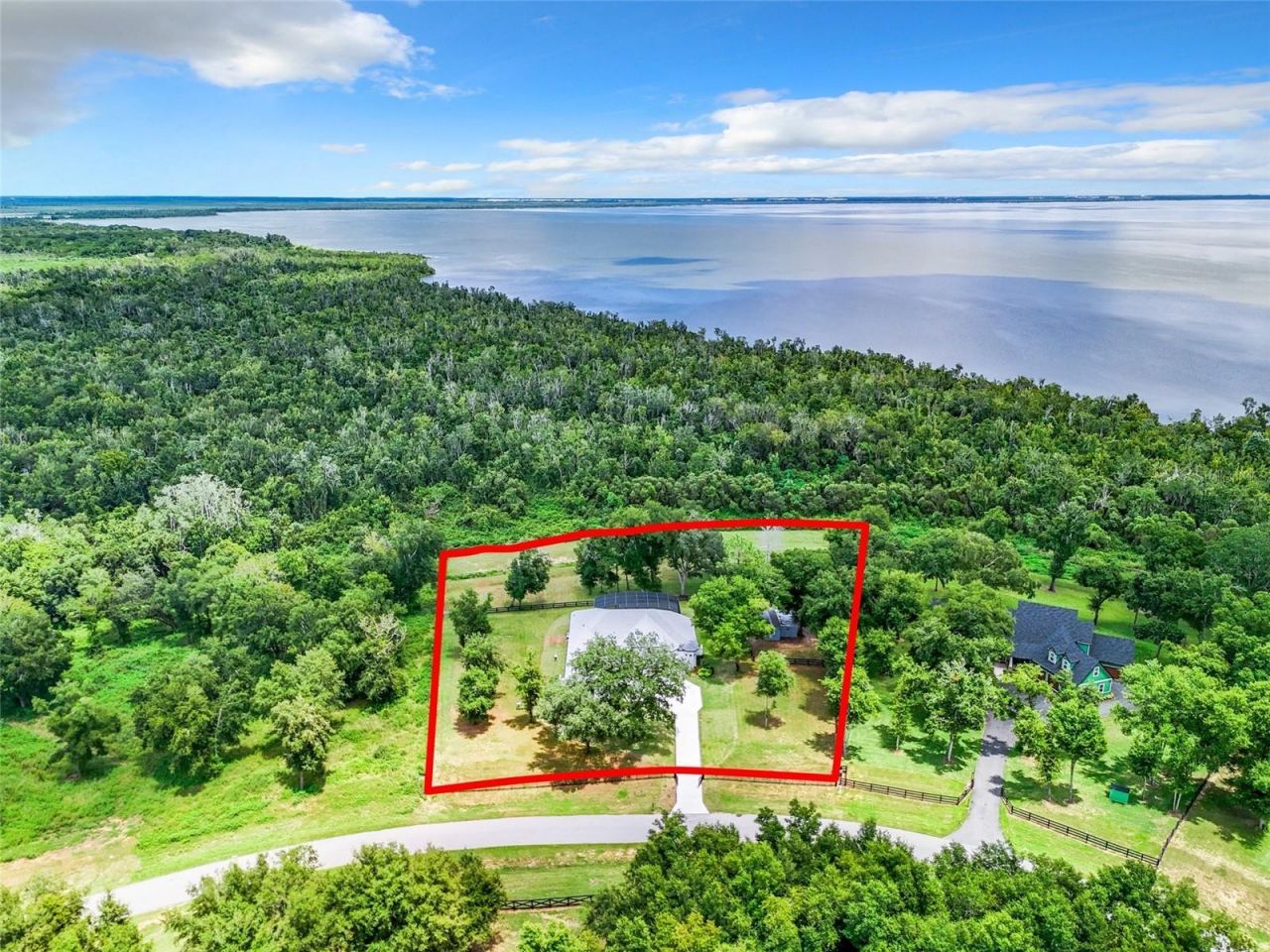 20404 Wolf Springs Court, Clermont, FL 34715 Photo