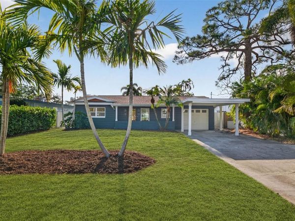 4790 VENETIAN BOULEVARD NE, ST PETERSBURG, FL 33703