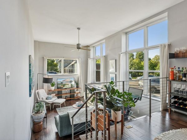 215 7th Street NE, Unit 209, Minneapolis, MN 55413