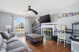 207 Hastings Drive photo 4