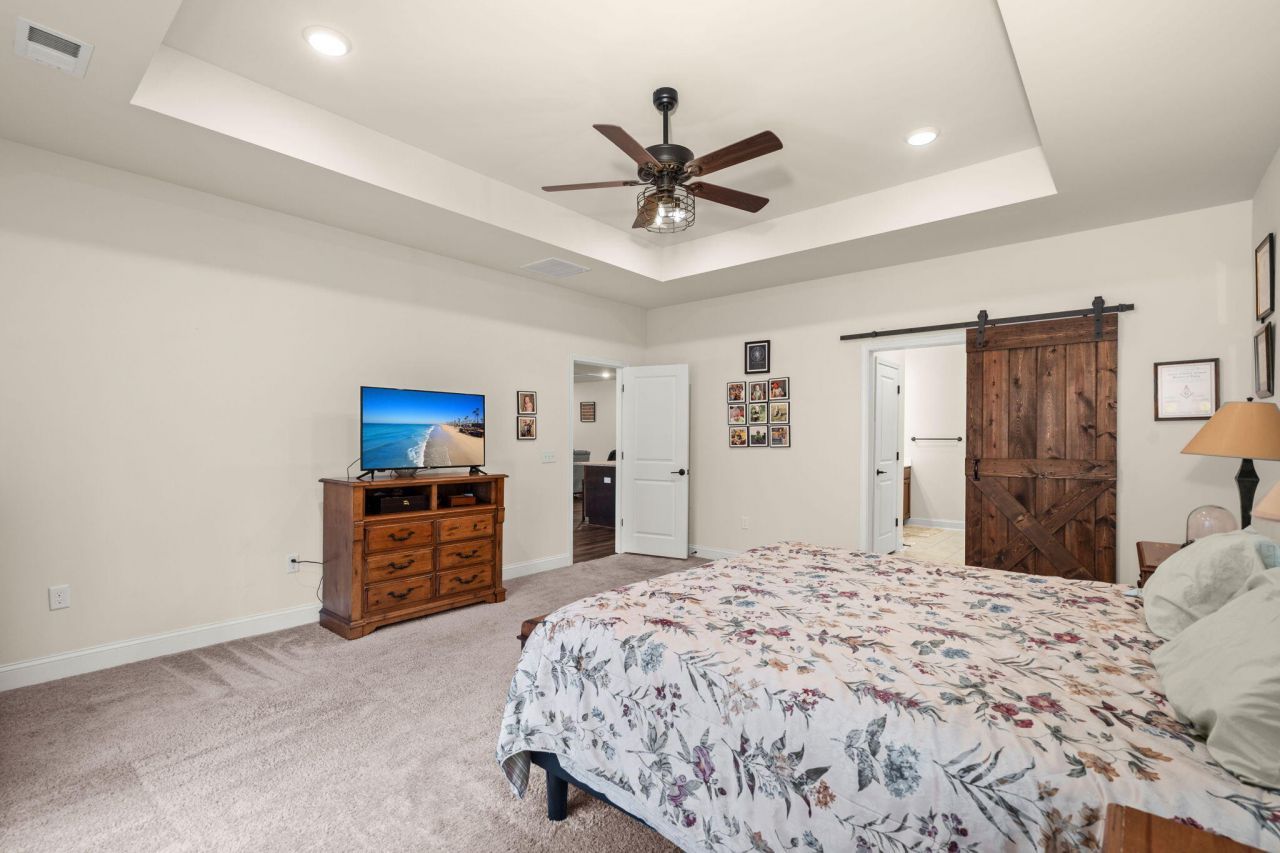 1206 Huron Court Photo 21