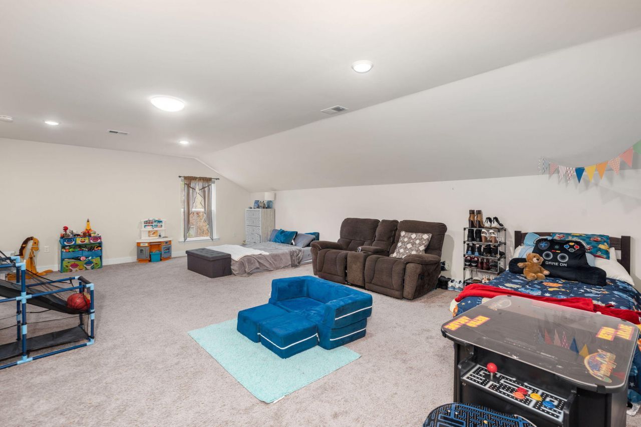 1206 Huron Court Photo 28