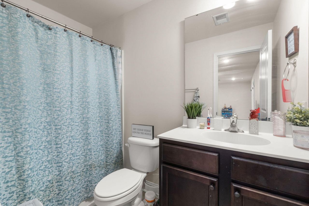 1206 Huron Court Photo 30