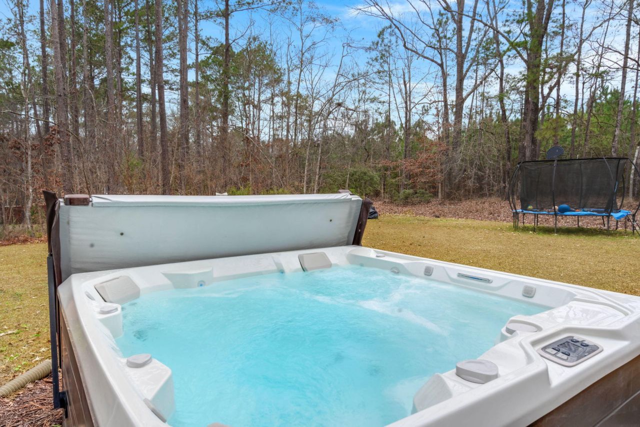 1206 Huron Court Photo 36