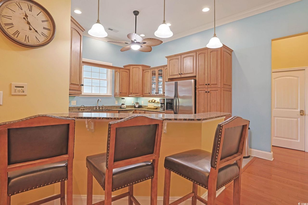 304 76th Ave. N Photo 6