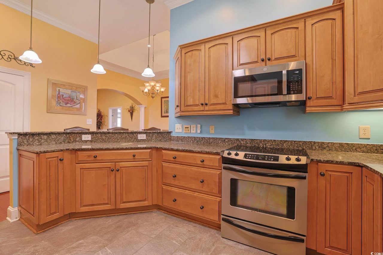 304 76th Ave. N Photo 8