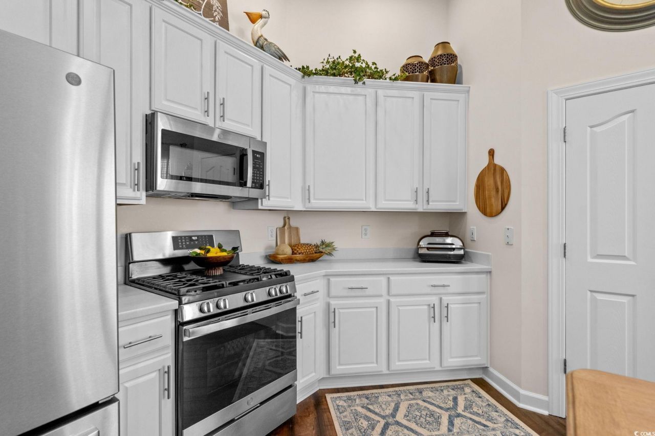 1173 N Blackmoor Dr. Photo 12