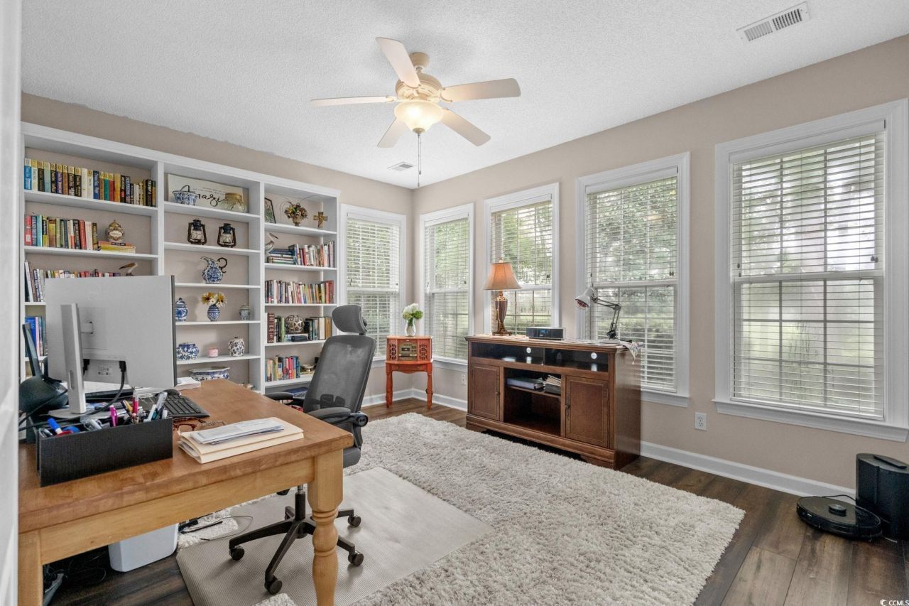 1173 N Blackmoor Dr. Photo 18