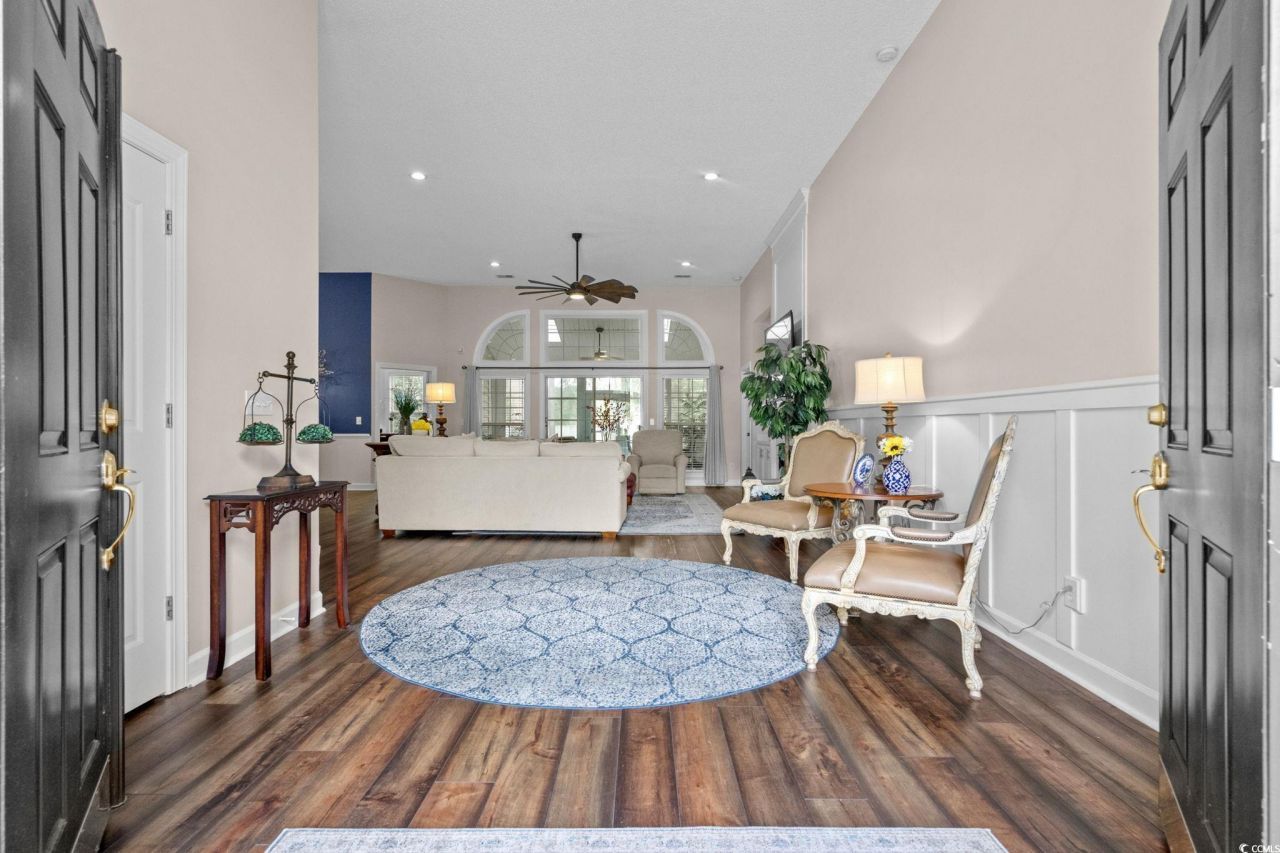 1173 N Blackmoor Dr. Photo 2