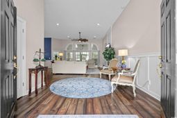 1173 N Blackmoor Dr. photo 4