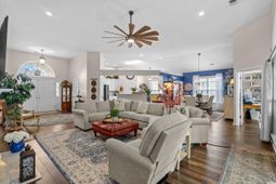 1173 N Blackmoor Dr. photo 4