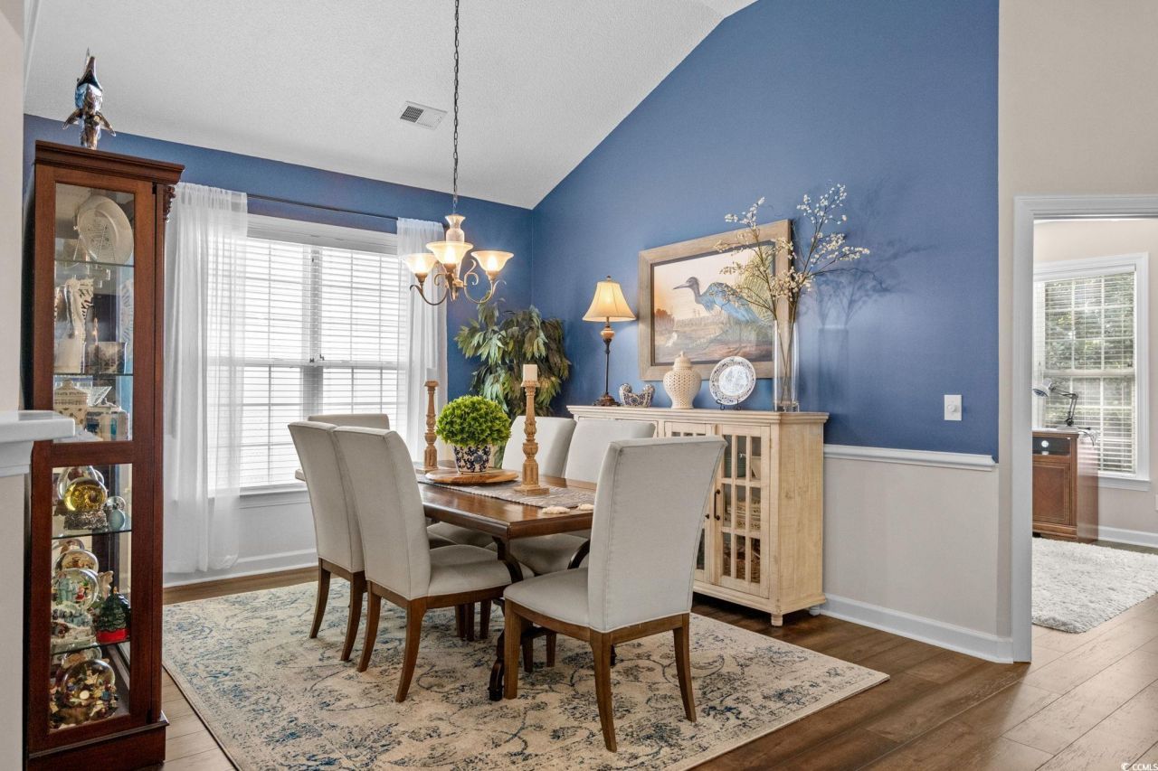 1173 N Blackmoor Dr. Photo 7