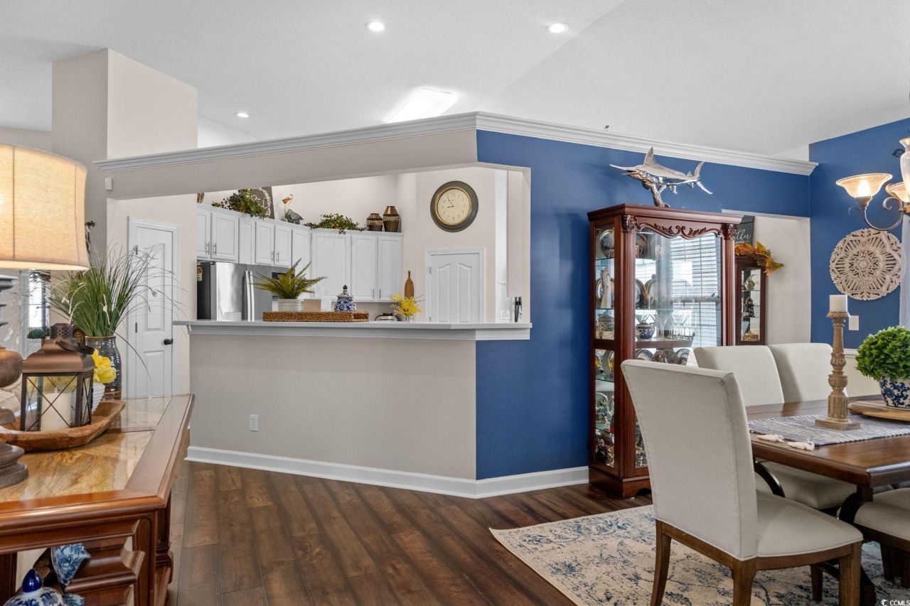 1173 N Blackmoor Dr. Photo 9