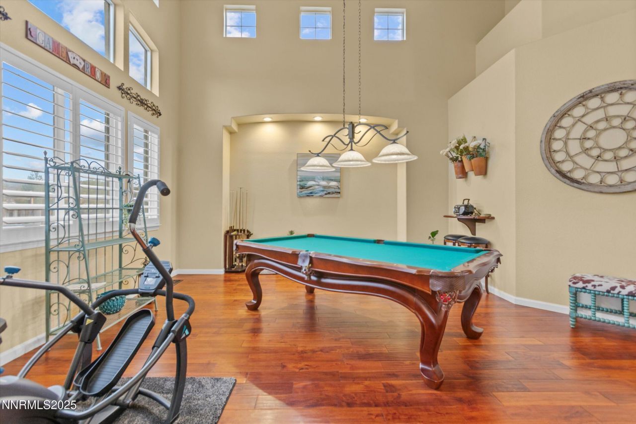 6894 Cinnamon Drive, Sparks, NV 89436 Photo