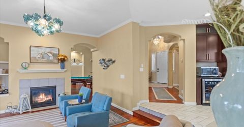 6894 Cinnamon Drive, Sparks, NV 89436 Photo