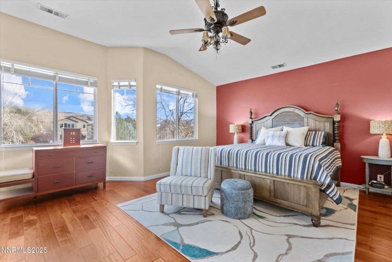 6894 Cinnamon Drive, Sparks, NV 89436 Photo