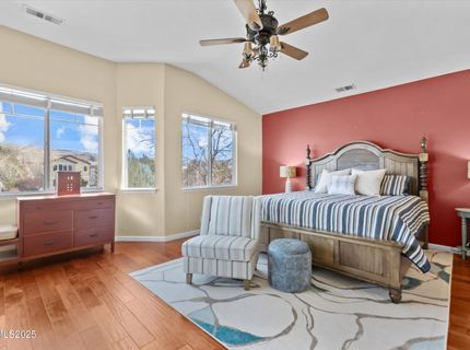 6894 Cinnamon Drive, Sparks, NV 89436 Photo